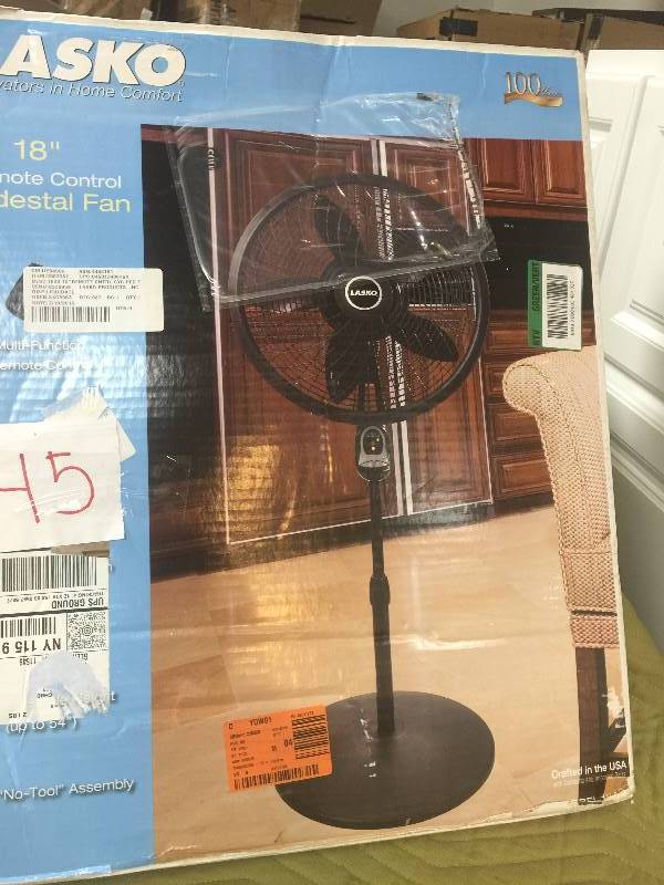 Lasko 18 in. Cyclone Pedestal Fan in Black with Remote Control New