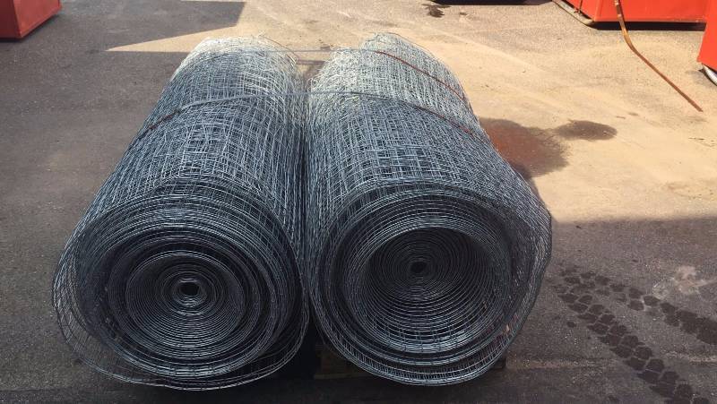 LOT OF 2 X 330FT NEW WIRE MESH FENCING ROLLS