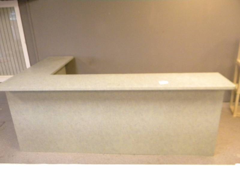 Laminate Counter