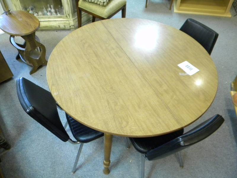 Round Wood Table with 3 Chairs