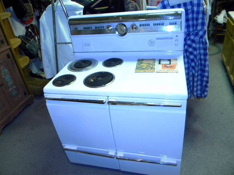 GE Vintage Stove