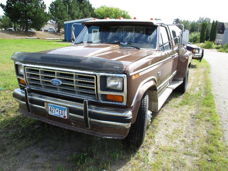 1982 Ford Diesel F350 Lariat