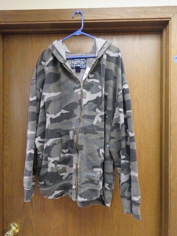 Levis Zip Up Sweatshirt