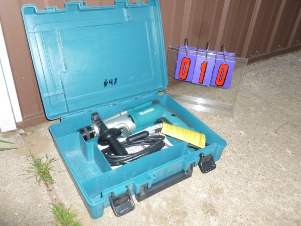 SnS Auctions # 226 Axles & outdoor equipment