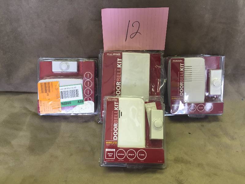 lot 12 image: Lot of 4 Wireless Door Bells