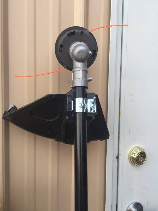lot 94 image: Ryobi 2 Cycle Weed Trimmer
