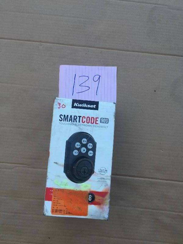 lot 139 image: Kwikset Smartcode Touchpad