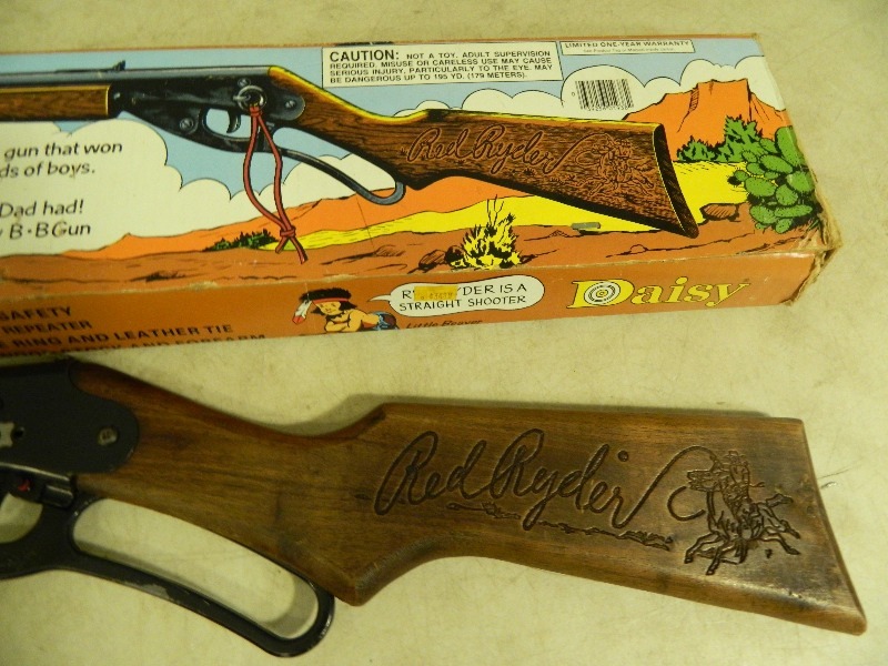 lot 5 image: Old Red Ryder Daisy BB Gun with Box