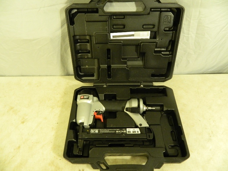 lot 31 image: Porter Cable Crown Stapler