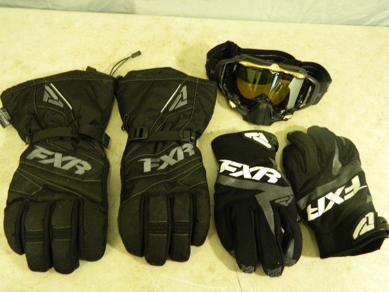 lot 73 image: FXR Snowmobile Gloves and 509 Googles