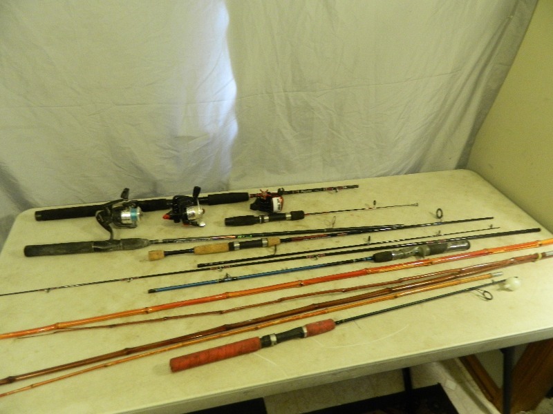lot 81 image: Assorted Reels and Rod Parts