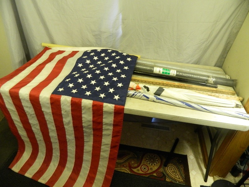lot 84 image: Flag, Paddle, Umbrella, and More