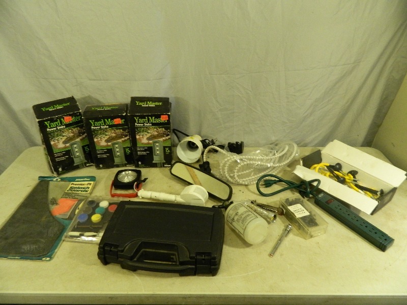 lot 109 image: New Bungee Cords, New Yard Power Stakes, and More