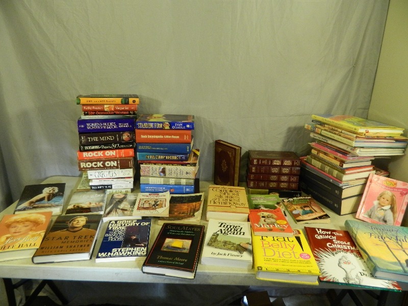 lot 173 image: Large Lot of Books