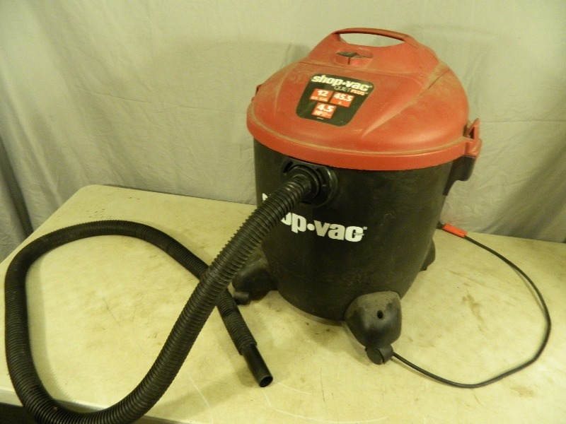 lot 216 image: Shop Vac