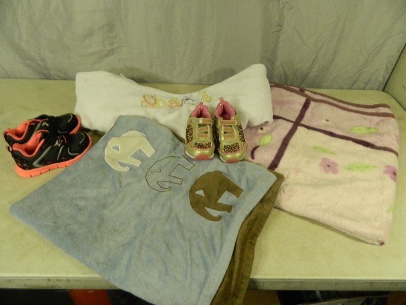 lot 126 image: Baby Blankets and Shoes
