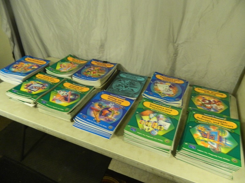 lot 200 image: Educational Books