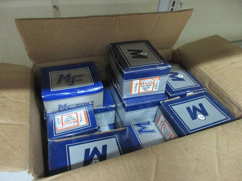 lot 15 image: 58 bolts
