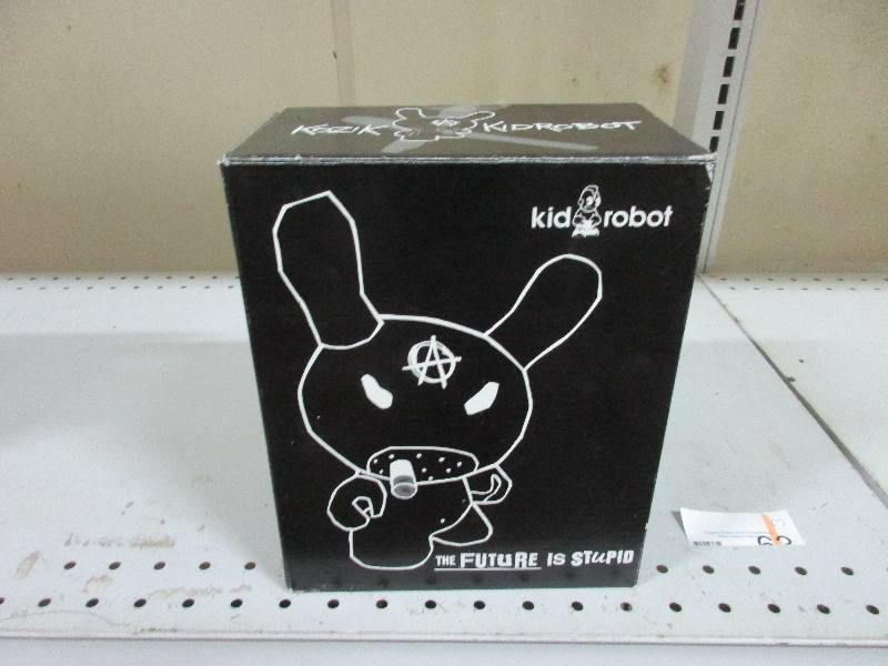 lot 63 image: Kid Robot Figurines