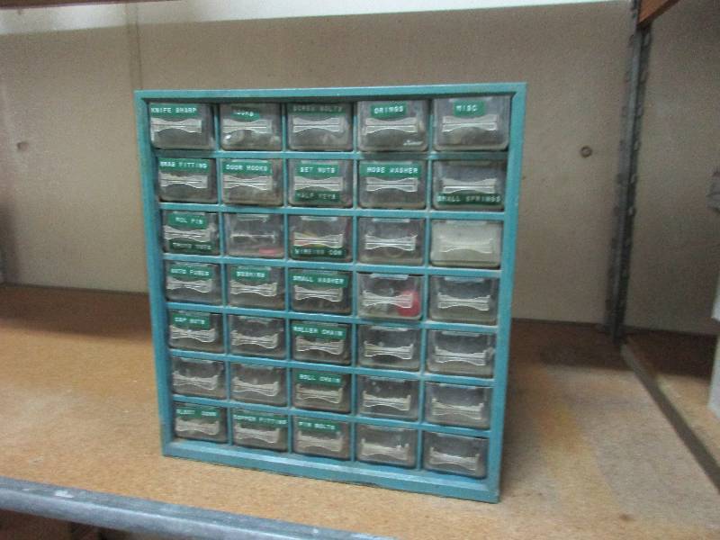 lot 144 image: Shop organizer
