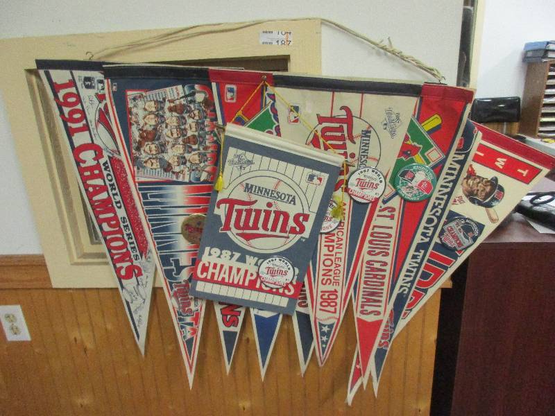lot 187 image: Twins Pennants