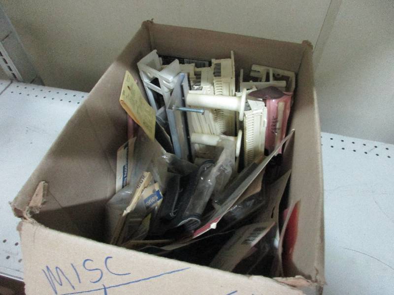 lot 190 image: Phone Parts