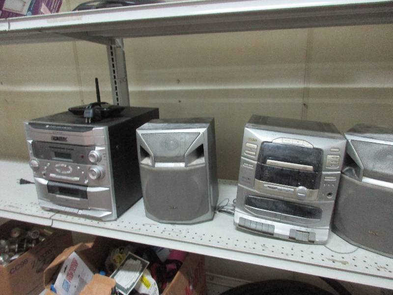 lot 220 image: Shop stereo