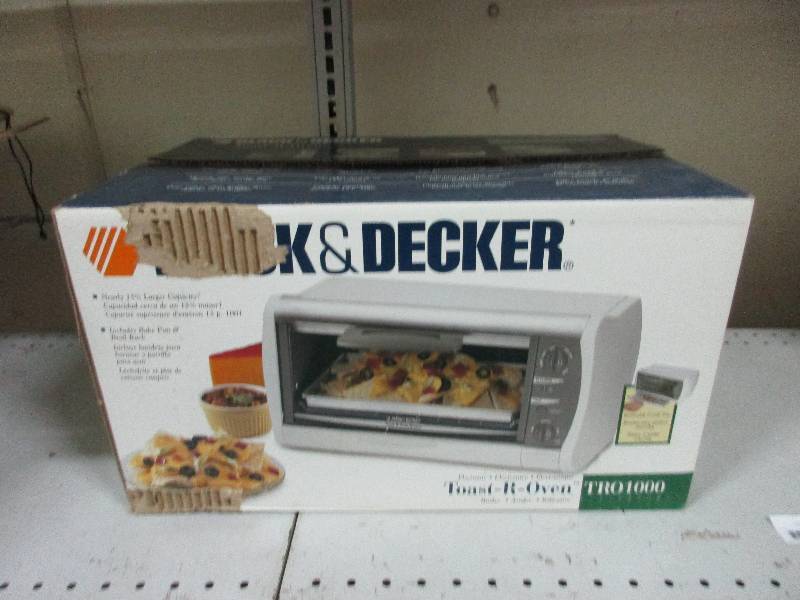 lot 238 image: Toaster oven