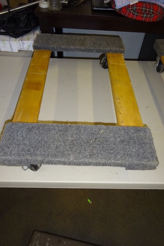 Rolling cart