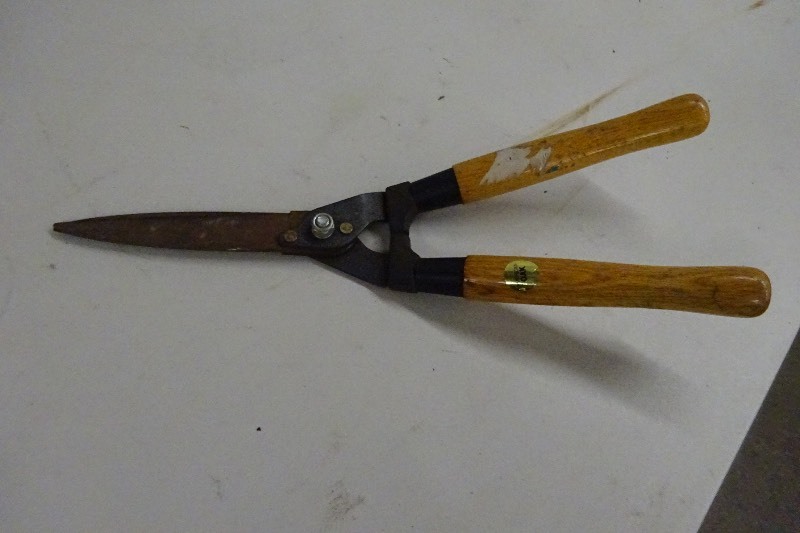 Hedge Clippers
