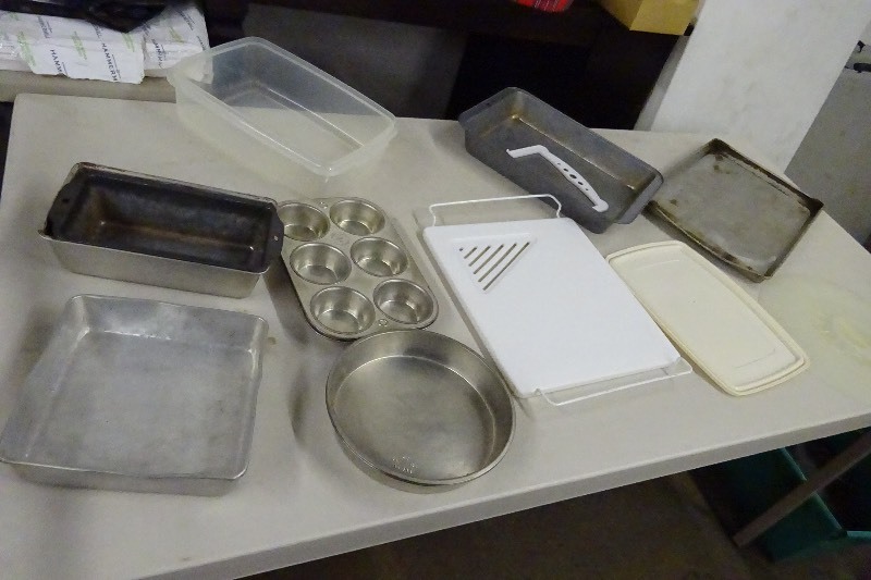 Variety of bake pans