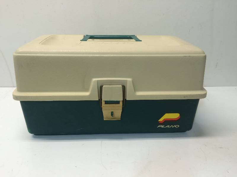lot 3 image: Plano Box And Tackle