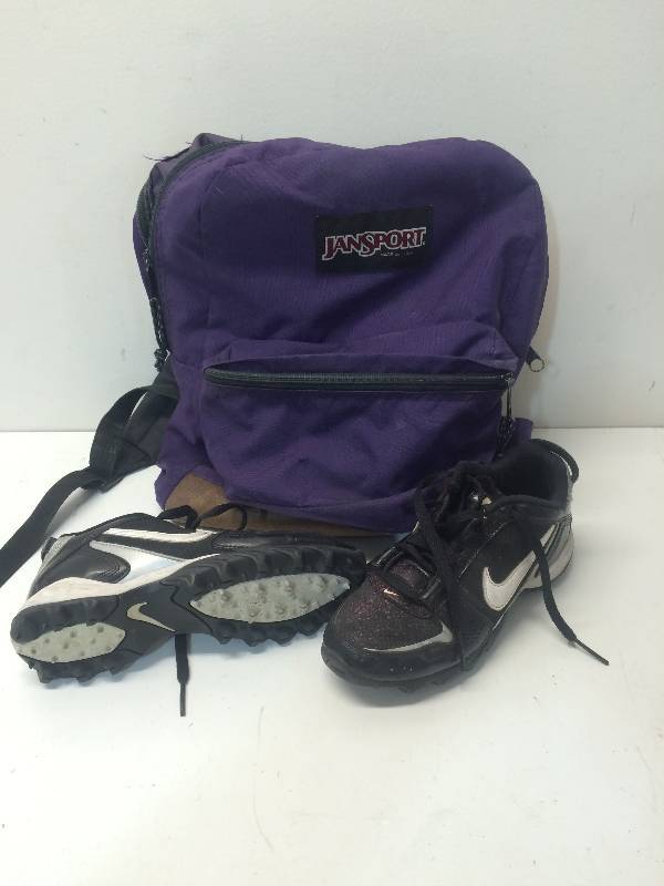 lot 7 image: Nike Shoes And Backpack