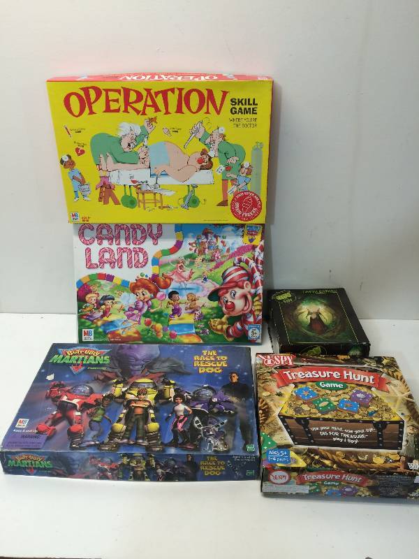 lot 18 image: Kids Games