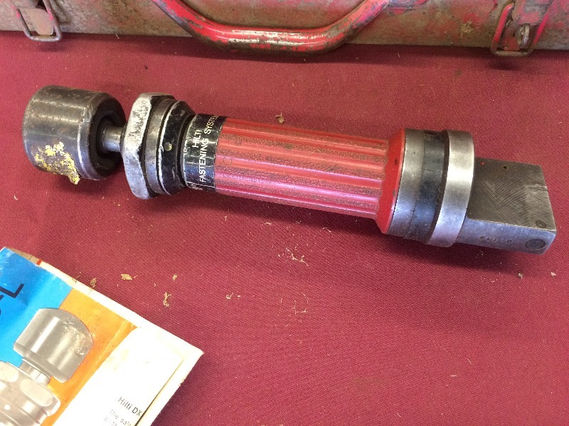 Hilti DX 100-L Fastening Tool