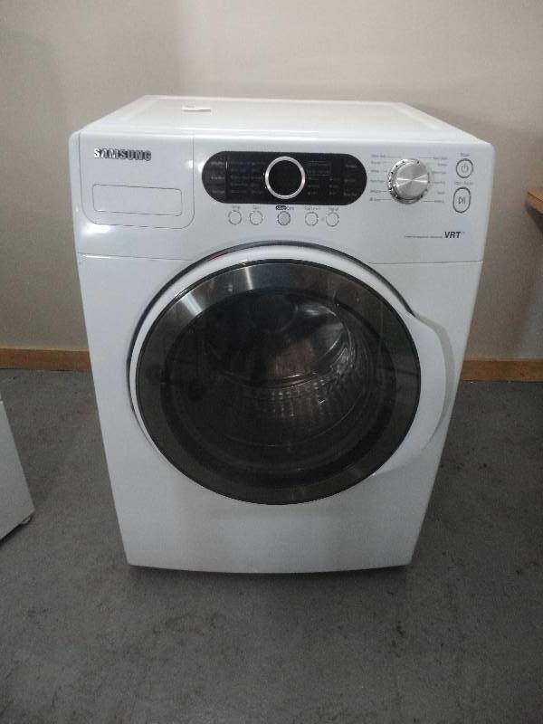 lot 5 image: Samsung Frontload Washer with VRT