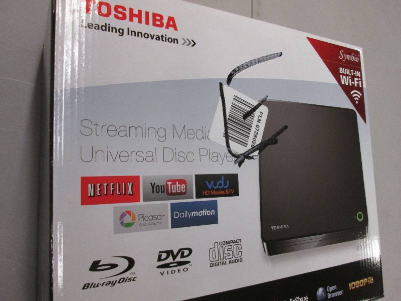 lot 8 image: Symbio Blu-Ray Player by Toshiba wi...