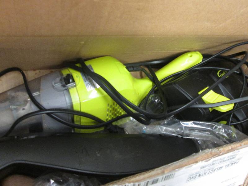 lot 43 image: Ginnys Quick Stick Vacuum Lime ope...