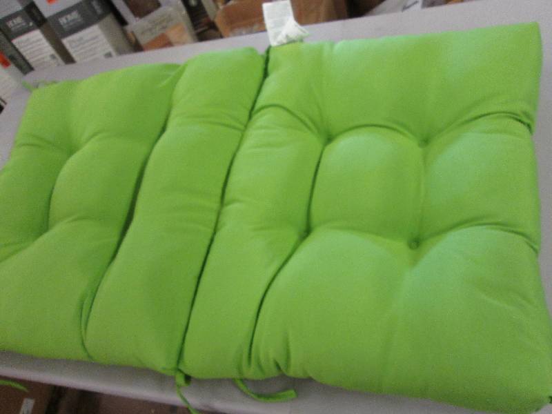 lot 122 image: Chair Cushion in Lime open box Reta...
