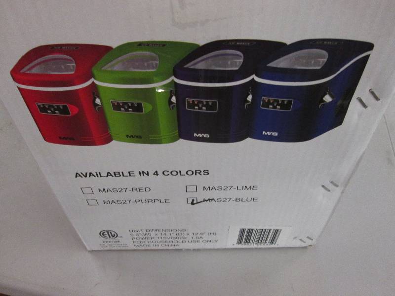 lot 131 image: Portable Ice Maker by MAS open box,...