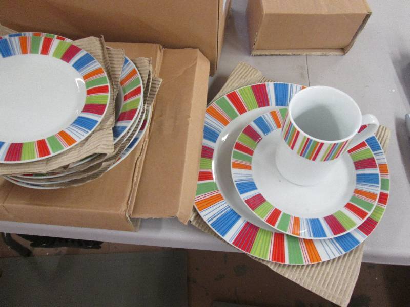 lot 133 image: Veranda Stripes Dinnerware 1 mug, 4...