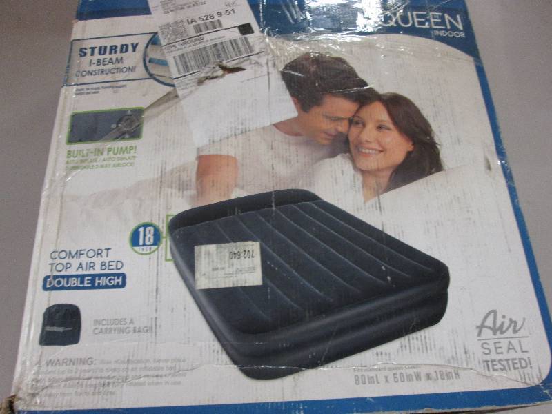 lot 161 image: Bestway Indoor Queen Airbed with Ib...
