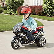 lot 102 image: Battery-Powered 3-Wheel Racer ( in ...