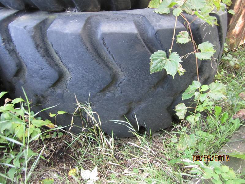 Large tractor tire for sand tire, p...