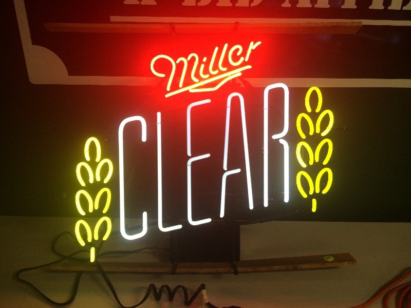 lot 27 image: LARGE MILLER CLEAR BEER NEON SIGN NOS