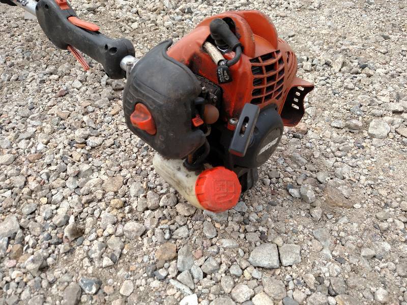 lot 25 image: Echo String Trimmer, Works...