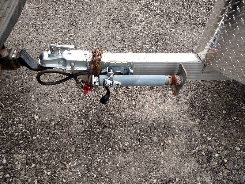 lot 5 image: 2007 Legend 16 Tandem Axle Enclose...