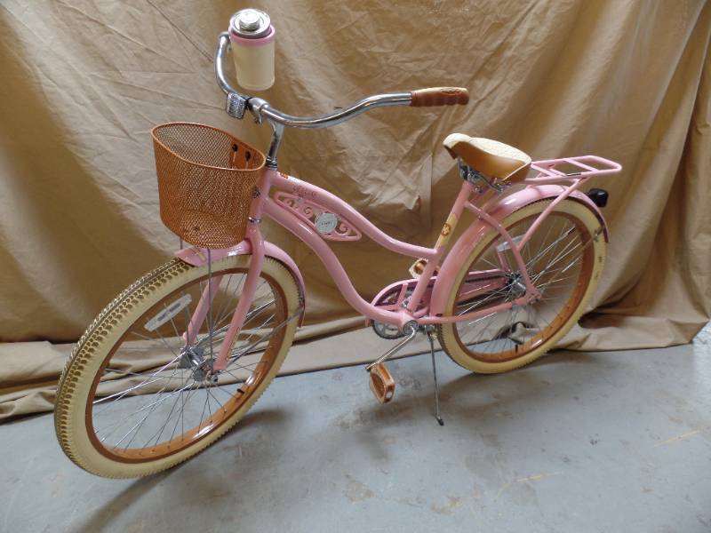 Huffy Deluxe Bike