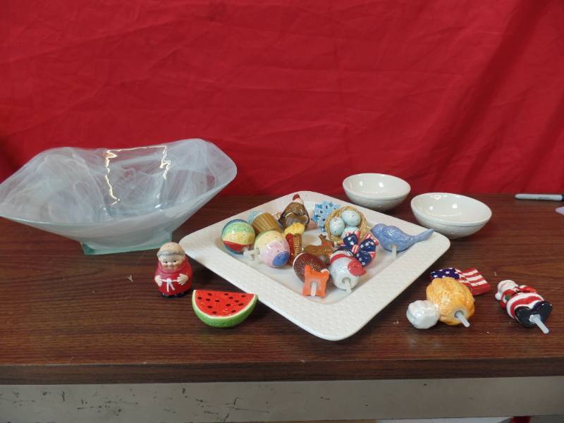 Nora Fleming Holidy Plate