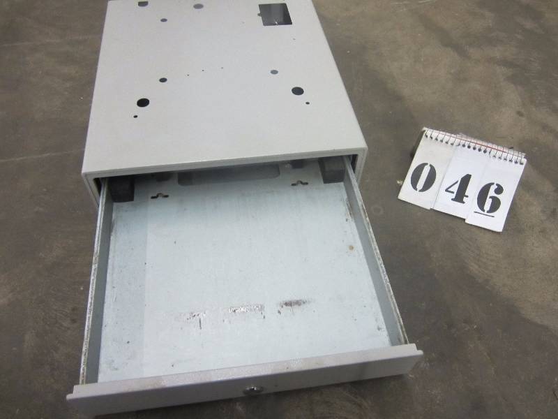 lot 46 image: Cash Drawer